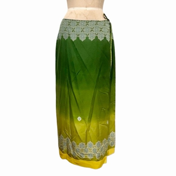 Express 100% Silk Ombré Beaded Wrap Skirt In Green Yellow Size 11/12 - Picture 1 of 11